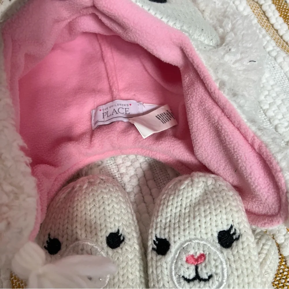 Lil' Llama Girls Hat And Mitten Set Size M (2T-3T)‎